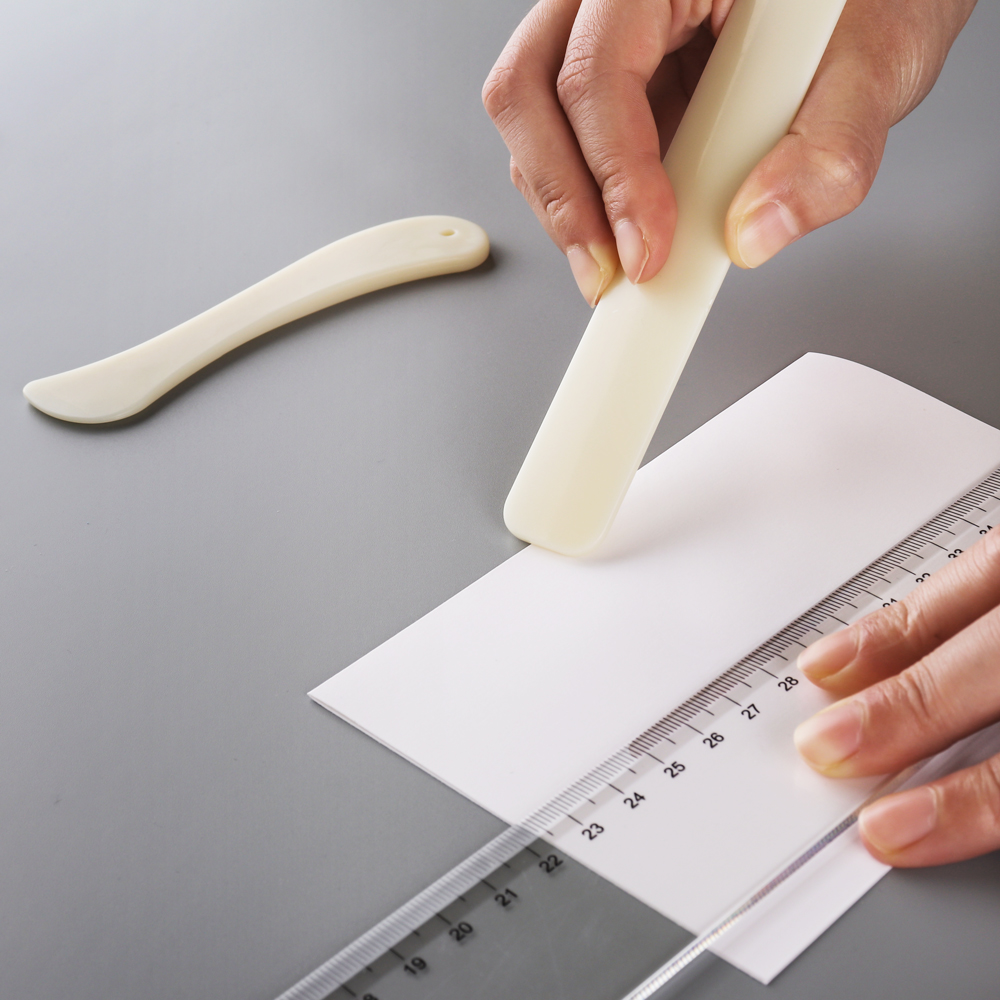 Paper Creaser and Bone Folder  - đánh giá và giá Bone Folder Tool