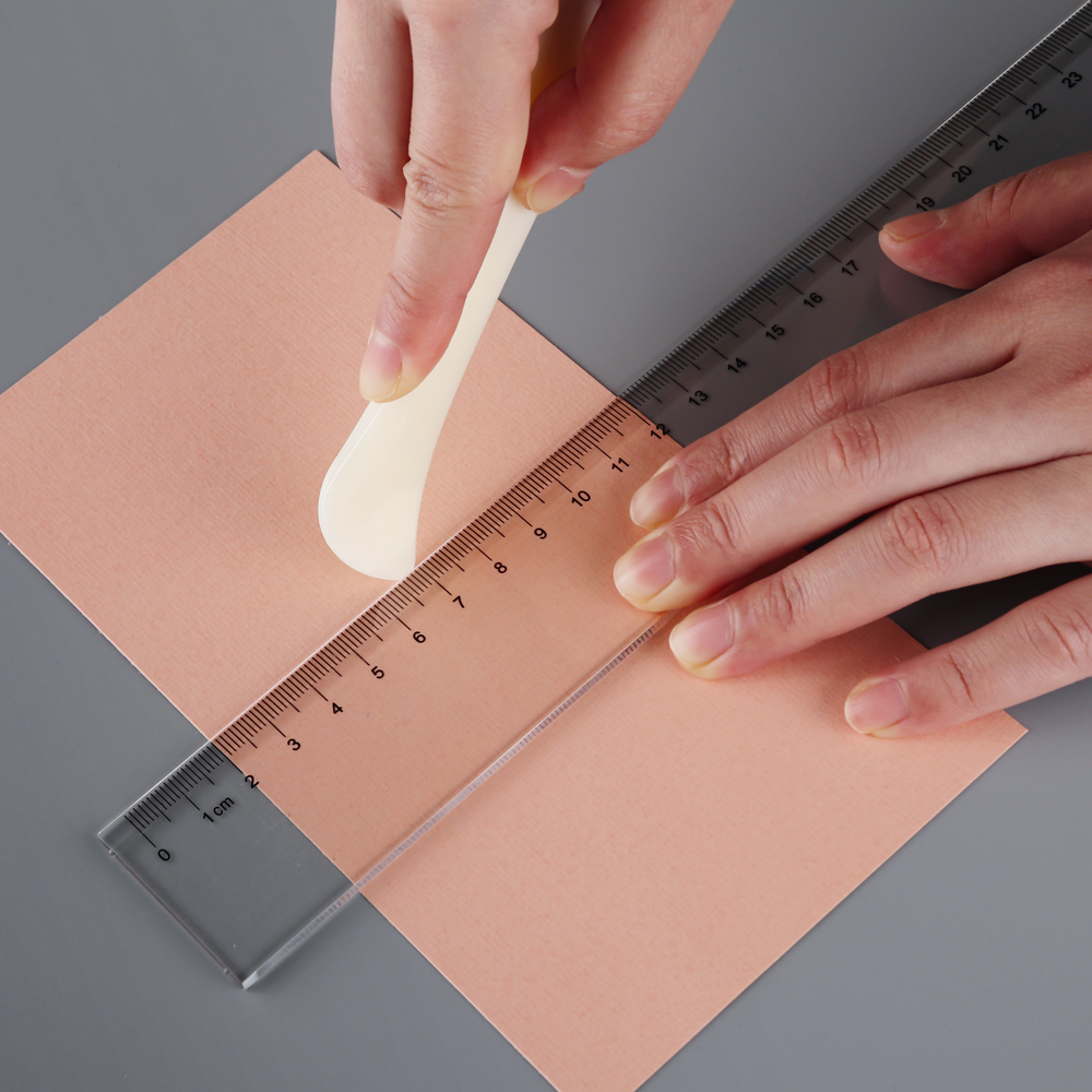 Paper Creaser and Bone Folder  - đánh giá và giá Bone Folder Tool