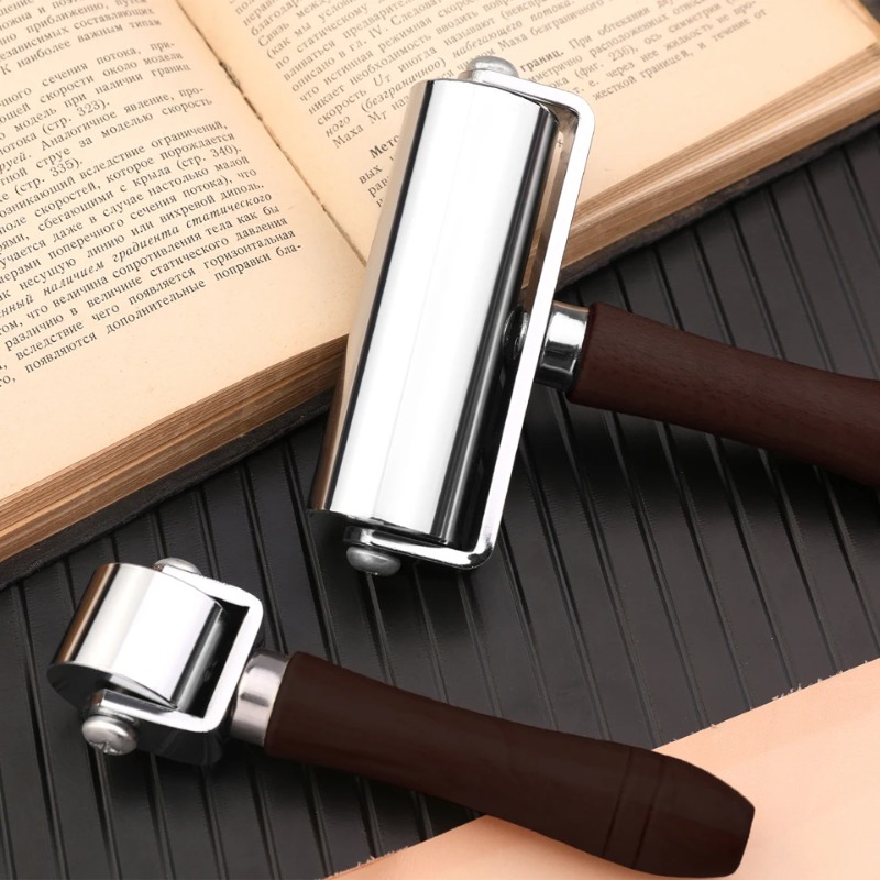 Leather Press Edge Roller with - đánh giá và giá Leatherwork Edge Creaser
